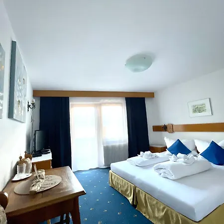 Hotel Marienhof Fliess Exterior photo