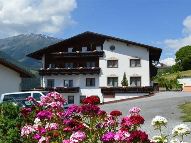Marienhof 3* Fließ